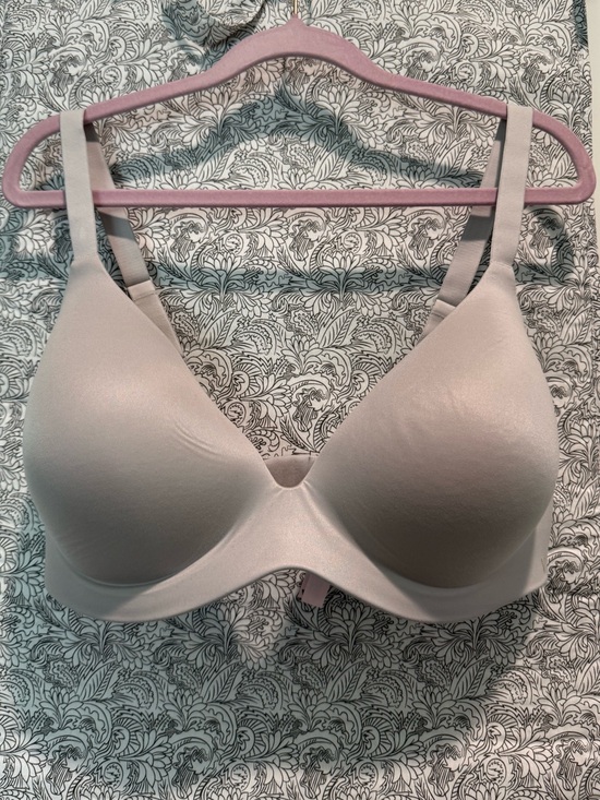 Victoria's Secret Other - Victoria’s Secret Wireless Lined Semi Demi Bra- Light Gray, 38DD